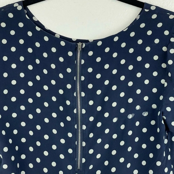 J.Crew Blouse Women's Sz 2 Short Sleeve Zip Polka Dot Blue White 100% Silk - Picture 6 of 8